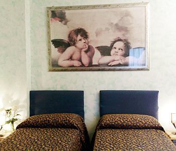 Leopoldo Hotel